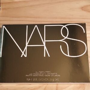 NARS Black Compact Cheek Palette with White Logo